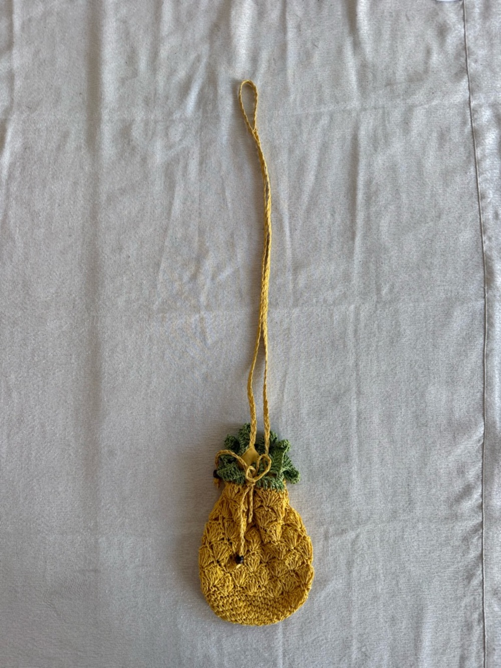 Pineapple Straw Drawstring Bag Woven Crossbody Yellow Green Novelty Fruit Purse - Picture 3 of 10
